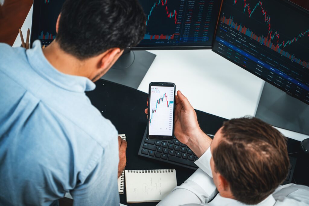 Getting Started with MetaTrader 5: A Beginner’s Guide to Setup, Charts, Orders & Trading
